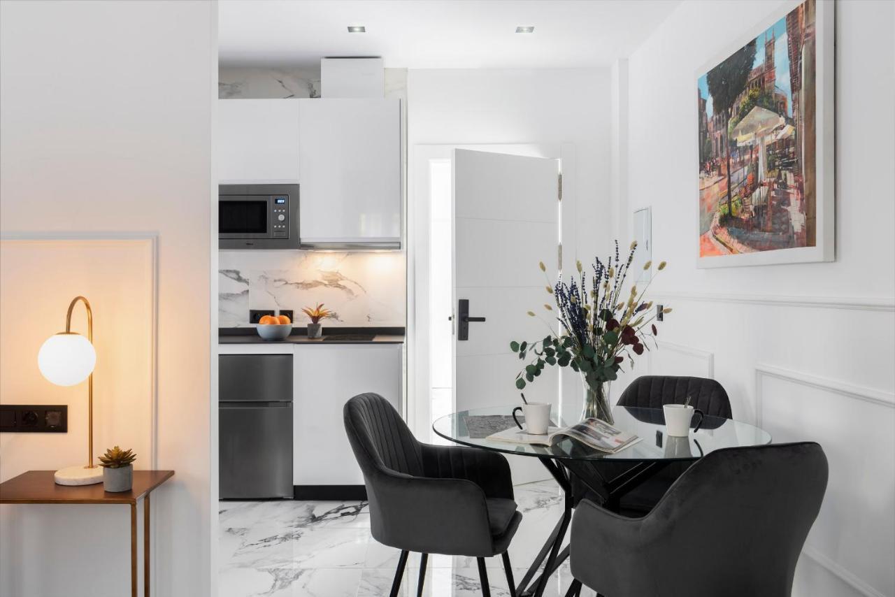 Quivir Apartamentos Deluxe Casa Del Arco อันดูคาร์ ภายนอก รูปภาพ