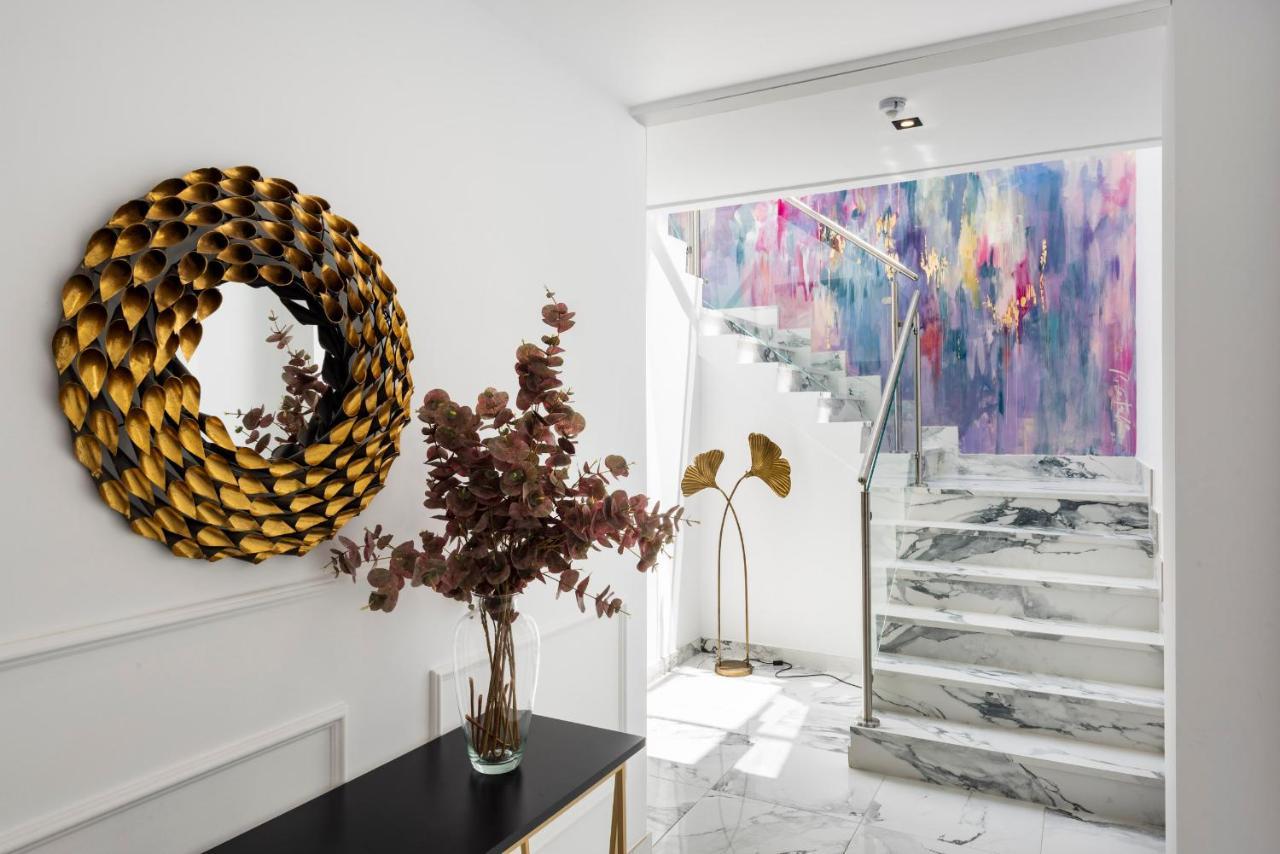 Quivir Apartamentos Deluxe Casa Del Arco อันดูคาร์ ภายนอก รูปภาพ
