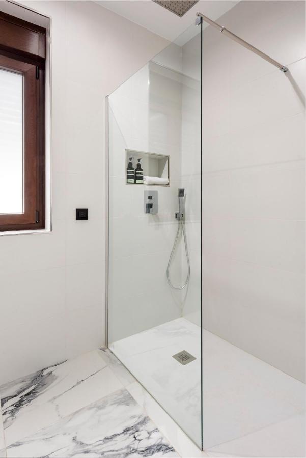 Quivir Apartamentos Deluxe Casa Del Arco อันดูคาร์ ภายนอก รูปภาพ
