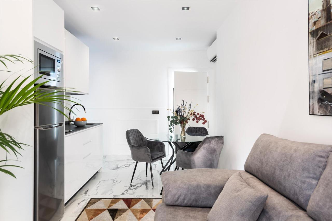 Quivir Apartamentos Deluxe Casa Del Arco อันดูคาร์ ภายนอก รูปภาพ