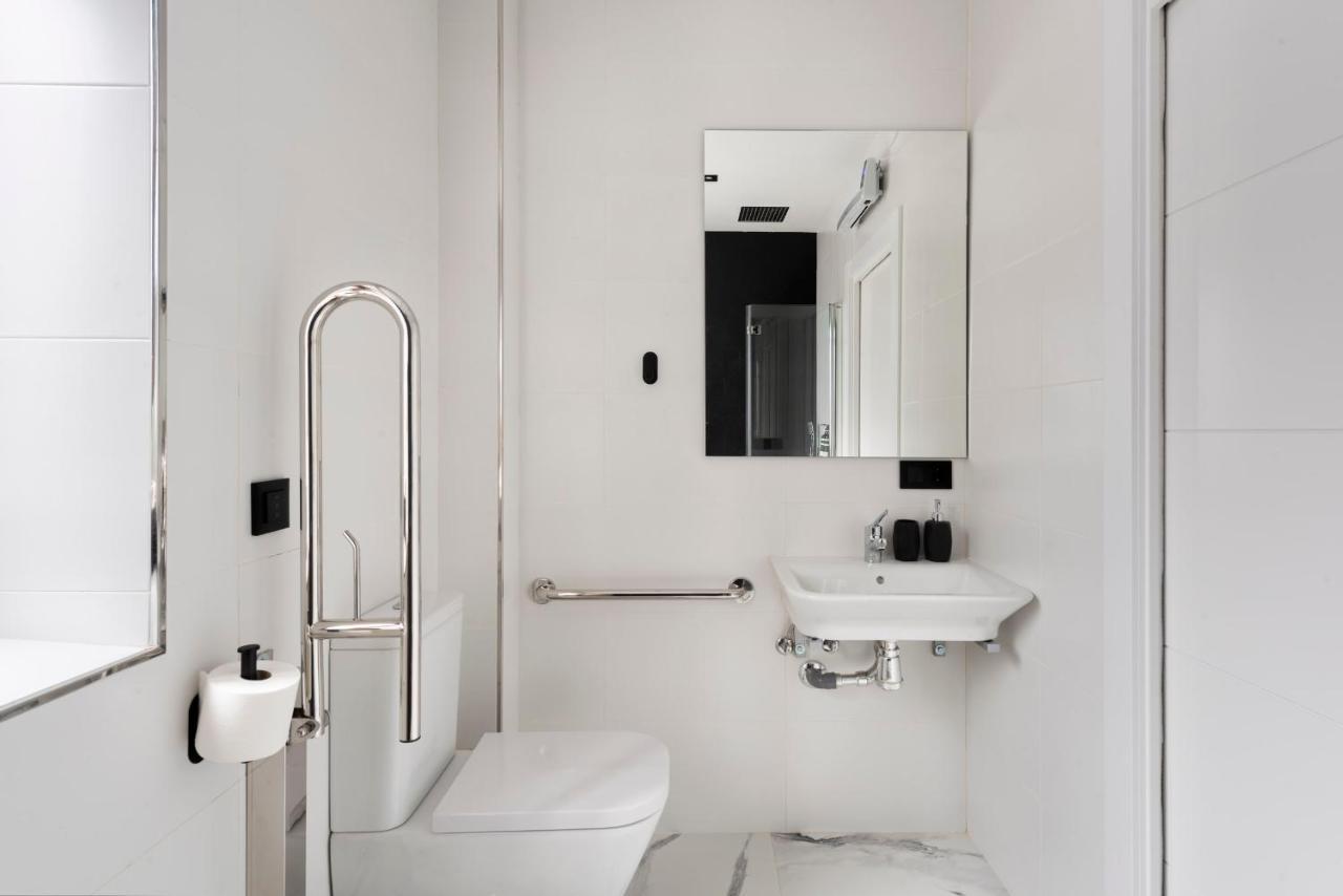 Quivir Apartamentos Deluxe Casa Del Arco อันดูคาร์ ภายนอก รูปภาพ