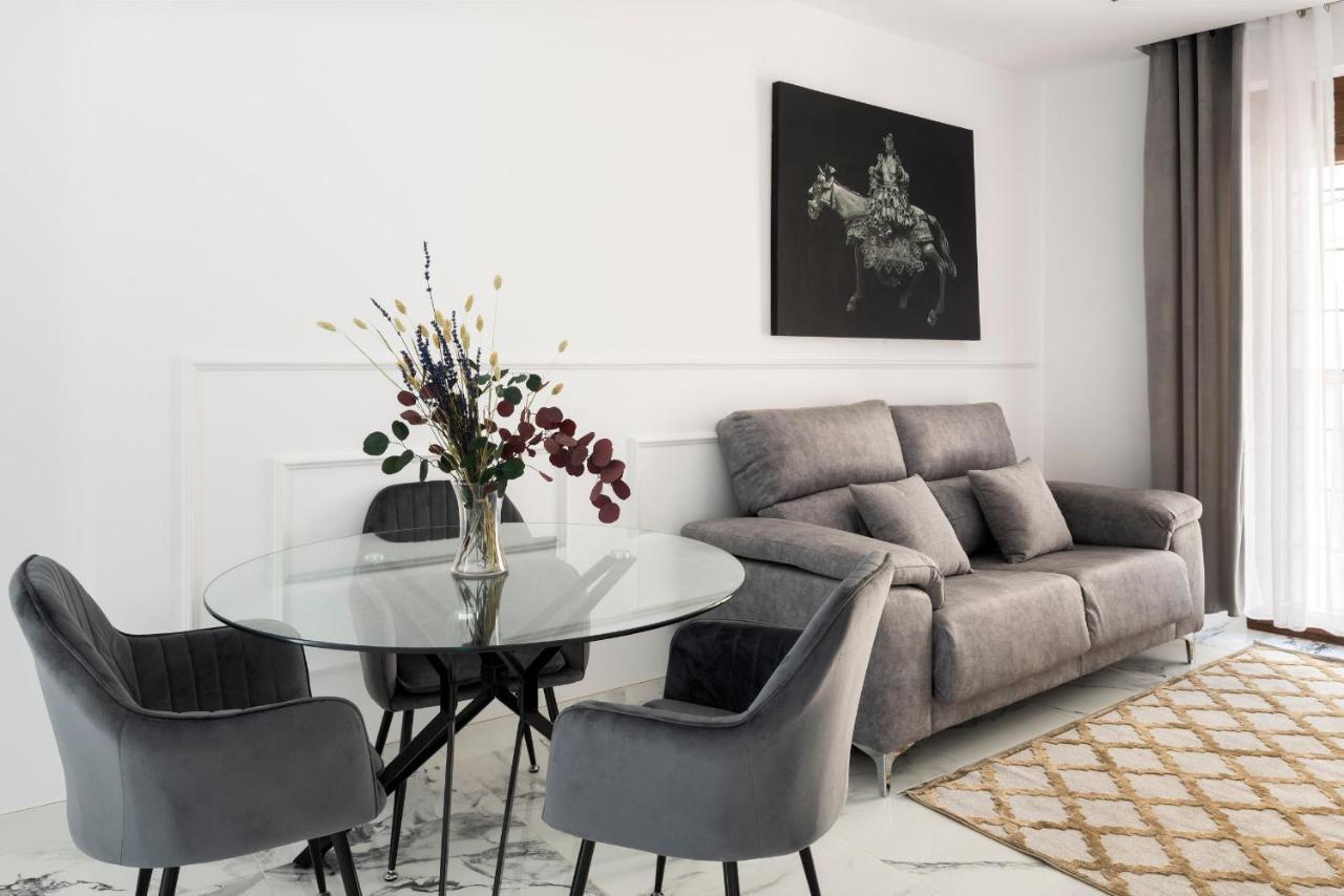 Quivir Apartamentos Deluxe Casa Del Arco อันดูคาร์ ภายนอก รูปภาพ