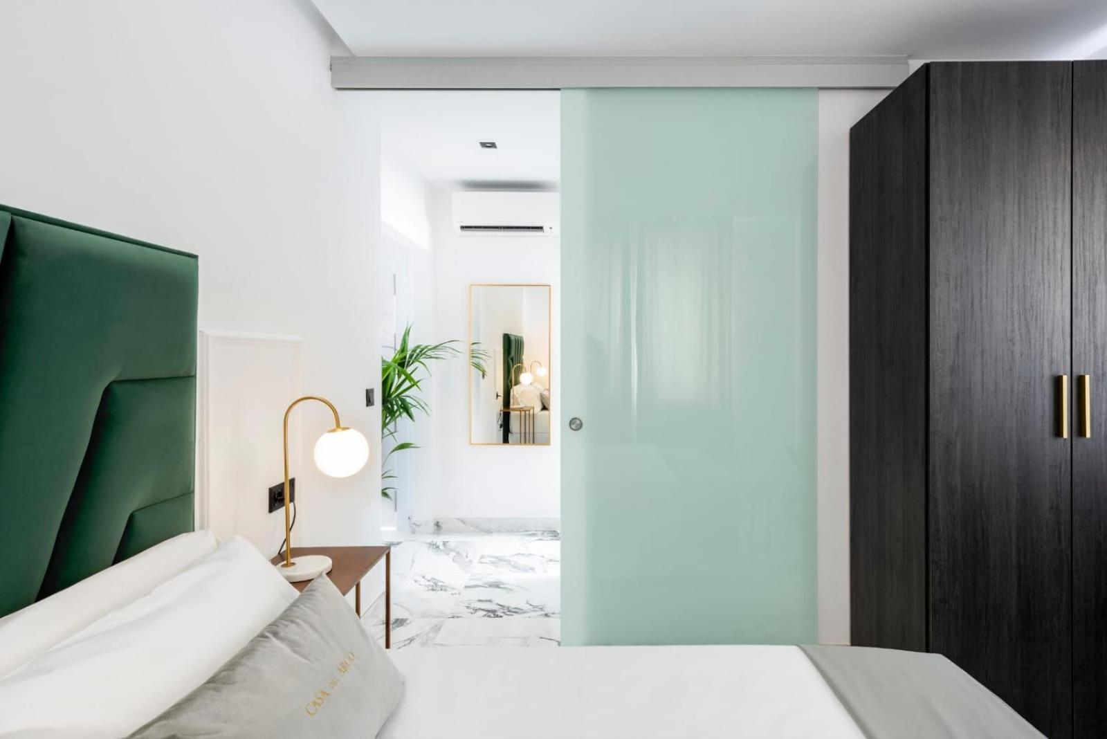 Quivir Apartamentos Deluxe Casa Del Arco อันดูคาร์ ภายนอก รูปภาพ
